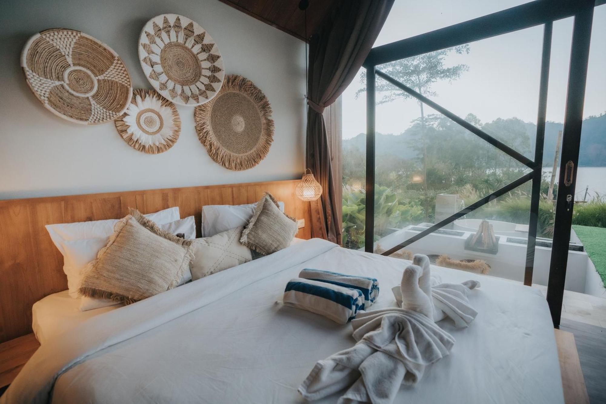 Skylake Lodge *